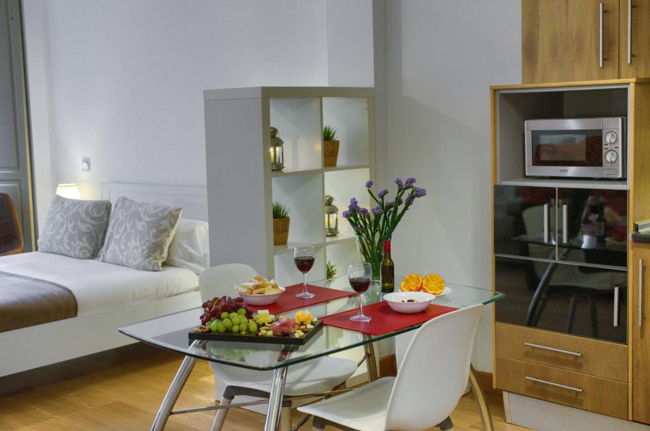 מאלגה Lyrioshomes Apartamento Estudio La Biznaga מראה חיצוני תמונה
